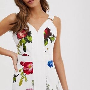 🌹Ted Baker Gorgeous Floral Print White Dress Size 2/US 6